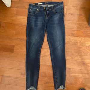Lightly worn Kut from the Kloth “Connie” ankle skinny jeans
